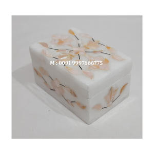 Magnifiques boîtes à bijoux rectangulaires en marbre doré et blanc avec incrustations de nacre, design artisanal, pour cadeaux d'affaires - Product Image 5