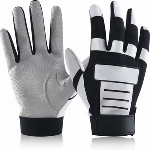 Gants de frappe Orha International, design squelette blanc, fermeture auto-agrippante, tissu tricoté rembourré, ambidextres, unisexes, pour entraînement adulte - Product Image 5