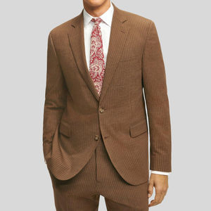 ชุดสูทผู้ชายสามชิ้นทรงเข้ารูป แบรนด์ WARPRO INDUSTRY รุ่น MTM Fit Bespoke ปกบาก กระดุมแถวเดียว ผ้าขนสัตว์ ทรงสลิมทันสมัย เหมาะสำหรับธุรกิจ พร้อมกางเกงจีบ - Product Image 2