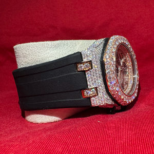 Reloj de Cuarzo Deportivo de Lujo con Diamantes de Moissanita Iced Bling Hip Hop al por Mayor, Correa Cuadrada de Acero Inoxidable, Compra a Granel EE. UU. Reino Unido - Product Image 1