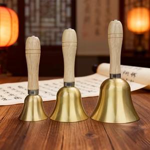 Campana de metal vintage hecha a mano, campana colgante de latón antiguo para templo, iglesia y decoración del hogar, campana de metal de latón tradicional con sonido fuerte. - Product Image 1