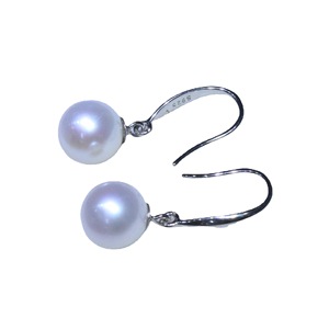 Boucles d'oreilles classiques élégantes en perles d'eau douce, perles rondes naturelles brillantes, style éternel - Product Image 5