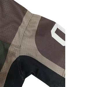 T-shirt de sport vintage surdimensionné pour homme, de haute qualité, séchage rapide, personnalisé, style streetwear, jersey court en mesh pour le football. - Product Image 5