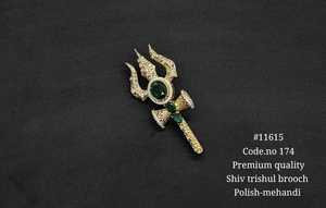 Broche Shiv Trishul 116155 avec pierre verte et diamants CZ, style mode, en laiton, pour cadeau, mariage ou soirée - Product Image 3