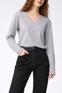 Camiseta de Manga Larga con Cuello en V para Mujer, Transpirable, Ecológica, Antipilling, de Secado Rápido, Informal, Holgada, de Algodón, con Logotipo Personalizado OEM - Product Image 3