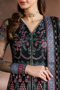 Tenues de soirée shalwar kameez pour femmes, costumes en organza de créateurs pour femmes, vêtements brodés en organza pour femmes. - Product Image 5