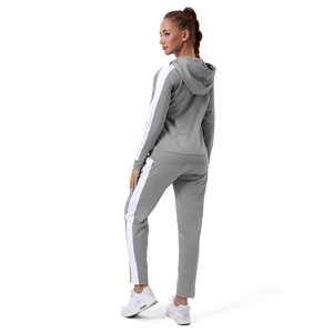 Ensemble de survêtement deux pièces pour femmes, gris clair avec bande latérale blanche, veste zippée et pantalon, vêtements de sport décontractés - Product Image 4