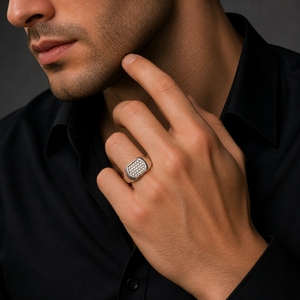 Bague pour homme en argent sterling 925, avec grappe de diamants incurvée, finition polie, design géométrique moderne, pour mariage, fête, usage quotidien, bijoux fins, cadeau - Product Image 1