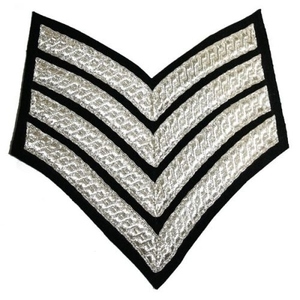 El chevron de 4 barras (cuatro franjas en forma de V) es el insignia más común del rango de Sergeant. - Product Image 6