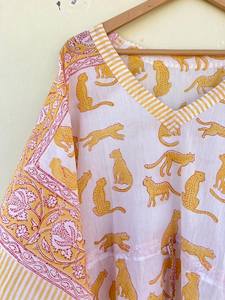 Bata Kimono con Estampado de Dibujos Animados para Mujer, 100% Algodón, Camisón de Verano Hecho a Mano, Cuello en V, Cintura Elástica, Largo Completo/Hasta la Rodilla - Product Image 2