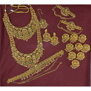 Juego de Joyería de Moda Jewelemarket con Perlas de Potasio Chapadas en Oro para Novia 10575539GL - Product Image 3