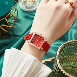 Reloj de Cuarzo Unisex Minimalista de Moda 2026 con Correa de Cuero y Aleación - Nuevo Reloj Retro de Alta Gama con Esfera de Cristal y Números Romanos, el Más Vendido - Product Image 2