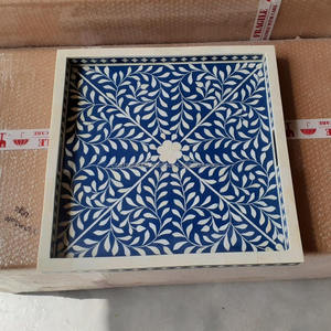 Plateau de service de luxe personnalisé en bois indien fait à la main, écologique, pour la salle à manger et l'affichage à domicile - Product Image 1