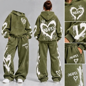 Conjunto Deportivo de Dos Piezas para Mujer, Sudadera con Capucha y Estampado de Corazón en Verde Oliva, Pantalones Jogger de Pierna Ancha, Estilo Casual Urbano - Product Image 2