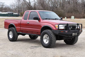 <b>Old</b> Model Hot Demand Wholesale Used 2000 Tacoma SR5 V6 4WD Extended Cab <b>PickUp</b> <b>Truck</b> READY TO SHIP 24/7 DELIVERY - Product Image 2