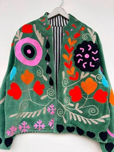 Veste en velours brodée Suzani faite à la main, tendance, vintage, unisexe, manteau d'hiver, vêtement ethnique - Product Image 3