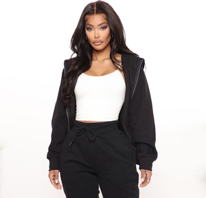Sweat à capuche en molleton noir pour femme, coupe décontractée, épaules tombantes, 100 % coton premium, style streetwear, idéal pour l'hiver - Product Image 1