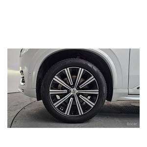 Junio de 2019, Volvo XC90 T6 Inscription, 48,592 km, Caja de Cambios Automática, Asientos de Cuero, Cámara Trasera, Volante a la Izquierda - Product Image 4