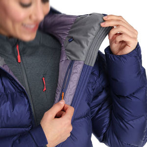 Oferta caliente: Chaquetas acolchadas de algodón para mujer, duraderas, con capucha impermeable compatible con casco, cálidas para invierno, transpirables, con logo y forro de pana. - Product Image 6