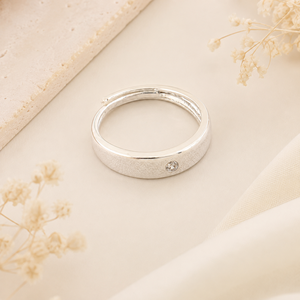 Bague élégante unisexe plaquée argent 18 carats, tendance, unique, best-seller, accessoires minimalistes pour femmes, bijoux de haute qualité - Product Image 6