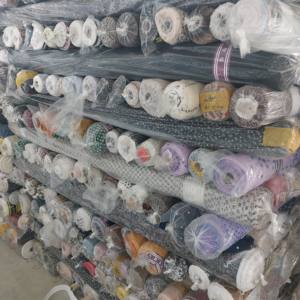 Lot de stock Jenny. Lot de tissus imprimés en mousseline de Corée, textiles variés, motifs imprimés, hijab, robe, vêtements variés - Product Image 4