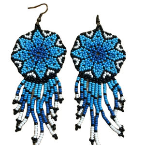 ต่างหูปักลูกปัดทรงสวยคุณภาพดีเยี่ยม และเครื่องประดับต่างหูปักลูกปัดทำมือสำหรับผู้หญิงจากอินเดีย - Product Image 1