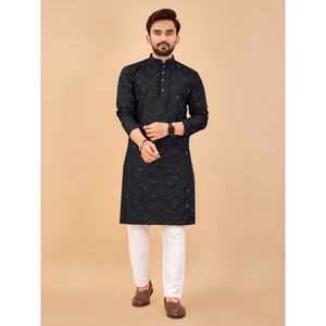 ATTRACTIVE EN COTON DOUX BRODERIE MIROIR TRAVAIL HOMME KURTA AVEC PAYJAMA NOIR - Product Image 1