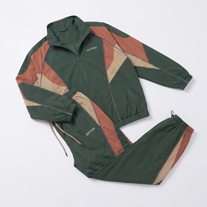 Conjunto Deportivo Personalizado con Logotipo para Hombre, Chaqueta Cortavientos y Pantalones de 2 Piezas, Estilo Vintage, Casual, para Invierno, en Bloques de Color, Spandex/Algodón - Product Image 1