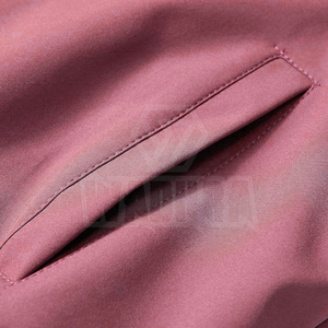 แจ็คเก็ตบอมเบอร์ผู้ชายคอลเลคชั่นใหม่ขายส่ง แจ็คเก็ตลำลองสำหรับฤดูหนาว พร้อมออกแบบโลโก้ตามสั่ง - Product Image 4