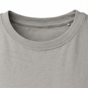 เสื้อยืดคอกลมแขนสั้นผ้าซาตินปักลายตามสั่งสำหรับผู้หญิง คุณภาพสูง เนื้อผ้านุ่ม ระบายอากาศได้ดี ไซส์ใหญ่ สวมใส่สบาย - Product Image 4