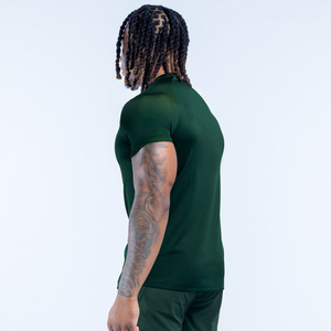 เสื้อยิมแขนสั้นผู้ชายแบบแห้งเร็ว ระบายอากาศได้ดี เสื้อคอมเพรสชั่นน้ำหนักเบา เสื้อวิ่งผู้ชาย รับผลิตแบบ OEM พร้อมสกรีนโลโก้ - Product Image 6