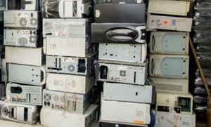 High Quality <b>Computer</b> Scrap Desktop Units Old Cpu Boards Ram Modules Power Supplies <b>Hard</b> Disk <b>Drives</b> <b>For</b> Responsible Recycling - Product Image 4