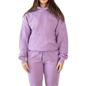 Ensemble de survêtement décontracté pour femme en molleton uni à capuche, deux pièces, comprenant un sweat à capuche oversize et un pantalon de jogging en mélange de coton, avec logo personnalisé - Product Image 4