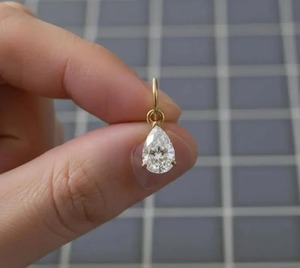 Colgante de Diamante Moissanite en Plata de Ley 925, Colgante de Diamante Personalizado, Regalo para Aniversario - Product Image 3