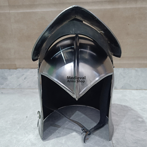 Casco Barbuta Hecho a Mano con Acabado Plateado, Armadura de Caballero de Acero Suave para Reenactaciones, Exhibición Histórica y Decoración del Hogar - Product Image 4