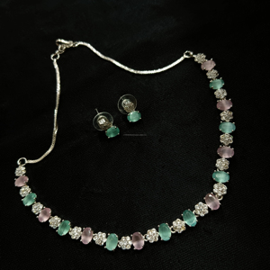 Ensemble de bijoux de mariée en diamant américain classique Collier et boucles d'oreilles en deux pièces pour mariage Style classique à la mode - Product Image 1