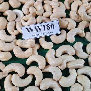 Meilleur prix pour les noyaux de noix de cajou en vrac, emballage de marque privée SANTIGO - Product Image 1