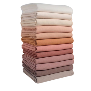 Women Cotton Solid Color Hijab Lightweight Long Scarf For Daily Wear All Seasons - Product Image 3