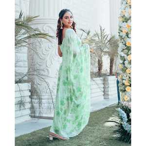 ชุดสูทผ้าชีฟองสีเขียวพิมพ์ลายดอกไม้ ไซส์ XS รุ่นสุราษฎร์ - Product Image 3