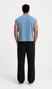 เสื้อยืดแขนสั้นผู้ชาย ONETEN APPAREL สีฟ้าฟอกกรด คอกลม พิมพ์ลายโลโก้ด้านหน้า ทรงเข้ารูป ผ้าฝ้าย 95% สไตล์สตรีทแวร์ - Product Image 4