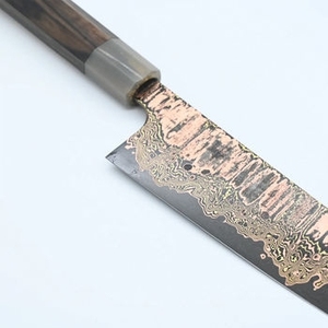 Couteau utilitaire artisanal en cuivre damas, avec poignée équilibrée, pour la découpe quotidienne en cuisine et la préparation des aliments - Product Image 2