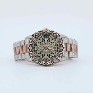 AMBER JEWELS นาฬิกาข้อมือสแตนเลสสตีลสีเหลืองทองหรูหรา สายประดับเพชร ตัวเรือนทรงสี่เหลี่ยม ระบบควอตซ์ โครโนกราฟ สำหรับนักดำน้ำ - Product Image 1