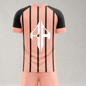 Tenue de football personnalisée avec logo, pour hommes, été, service OEM, qualité supérieure, respirante, manches courtes, par RIVIAN ATLANTIC - Product Image 2