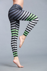 Conjunto de Yoga Sublimado al por Mayor para Mujer 2026: Sujetador Deportivo y Leggings Transpirables de Spandex para Entrenamiento - Product Image 4