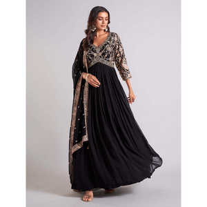 Vestido y pantalón Anarkali de diseñador con Dupatta en vestidos para fiesta profesionales - Product Image 6