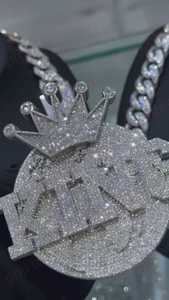 Pendentif personnalisé en forme de cercle avec initiale, style Hip Hop, en argent 925, entièrement serti de diamants Moissanite VVS, avec attache couronne, collier avec initiale - Product Image 4