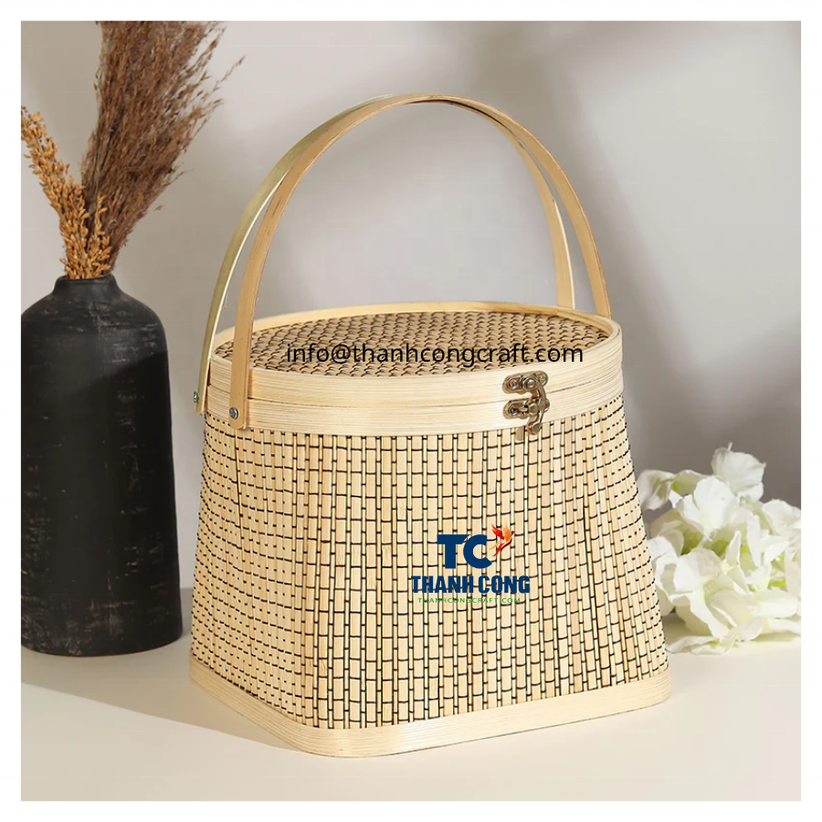 Adapté aux besoins du client comme demande