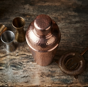Shaker à cocktails martelé en cuivre plaqué, design artisanal, ensemble d'outils de bar pour fêtes à domicile - Product Image 3