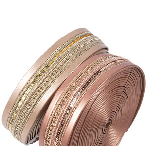 Cinturón Trenzado de Cuero de Primera Calidad con Encaje de Pedrería – Adorno Brillante para Zapatos y Accesorios - Product Image 2