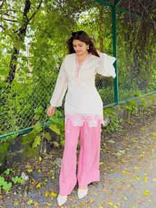 Ensemble deux pièces ample pour femme, Salwar Kameez, blanc et rose, tunique brodée tissée, pantalon palazzo, tenue décontractée - Product Image 5
